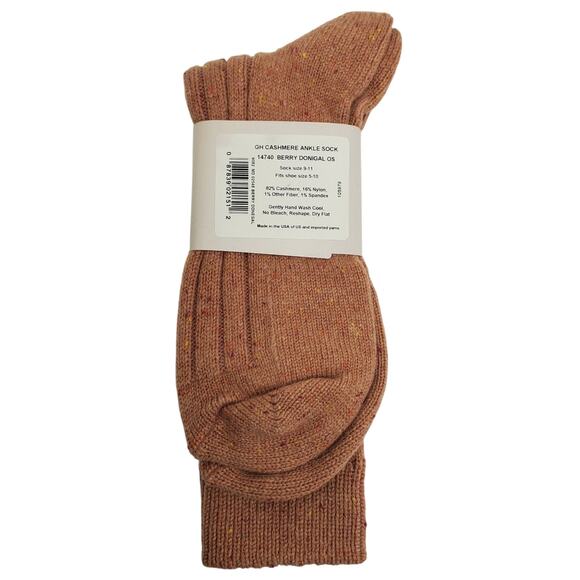 Soft Ribbed 82% Cashmere Ankle Socks Sz 9-11 Warm Cozy Garnet Hill Berry Donegal - Picture 5 of 7